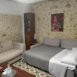 Malama\'S Maisonette At The Historic Center