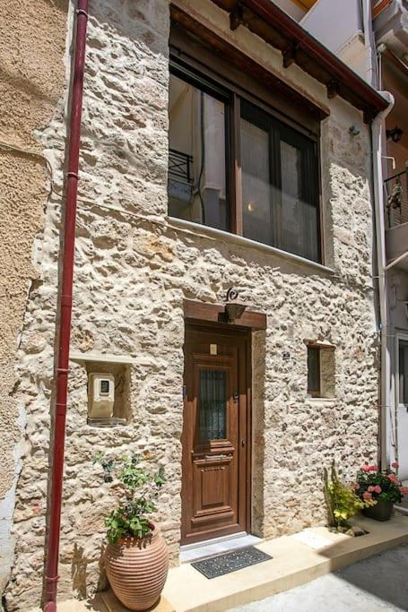Malama's Maisonette At The Historic Center Appartement *
