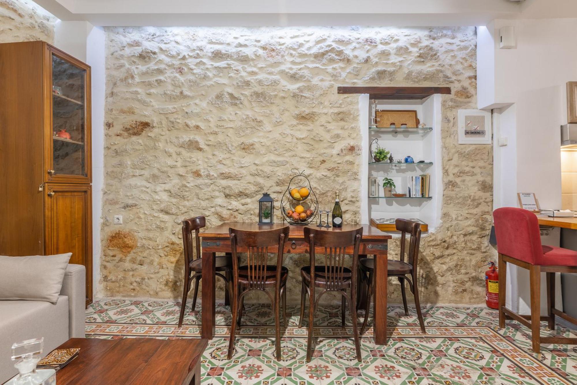 Appartement Malama's Maisonette At The Historic Center